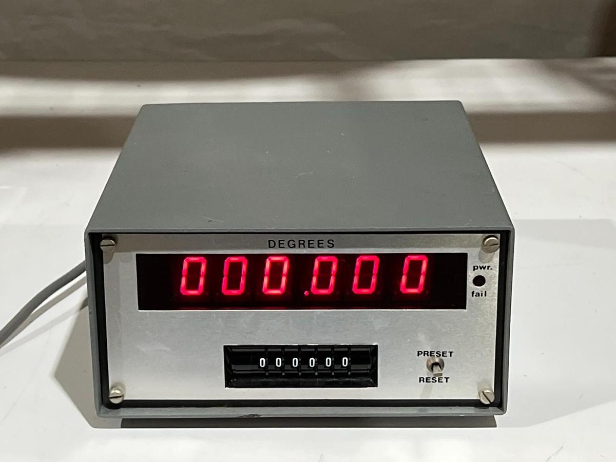 Used C-Tek, Inc. Model DAC1200-6-1-0-4000 Degrees Encorder Readout w/ Mil-Spec Cable