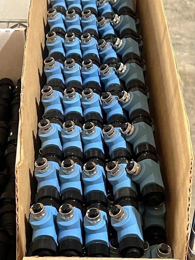 85 Pieces: Mini-Change 7/8" T-Splitter 5 Pin M-F Connector w/ M12 Female MT-013