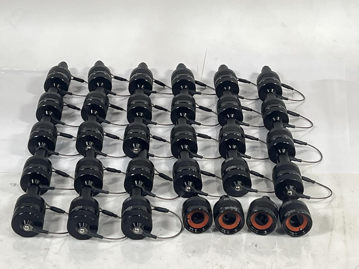 Used Lot of 31 L-Com ECRA4211UA0 Ruggedized RJ45 Plug, Anodized finish, for cable OD .190-.270"