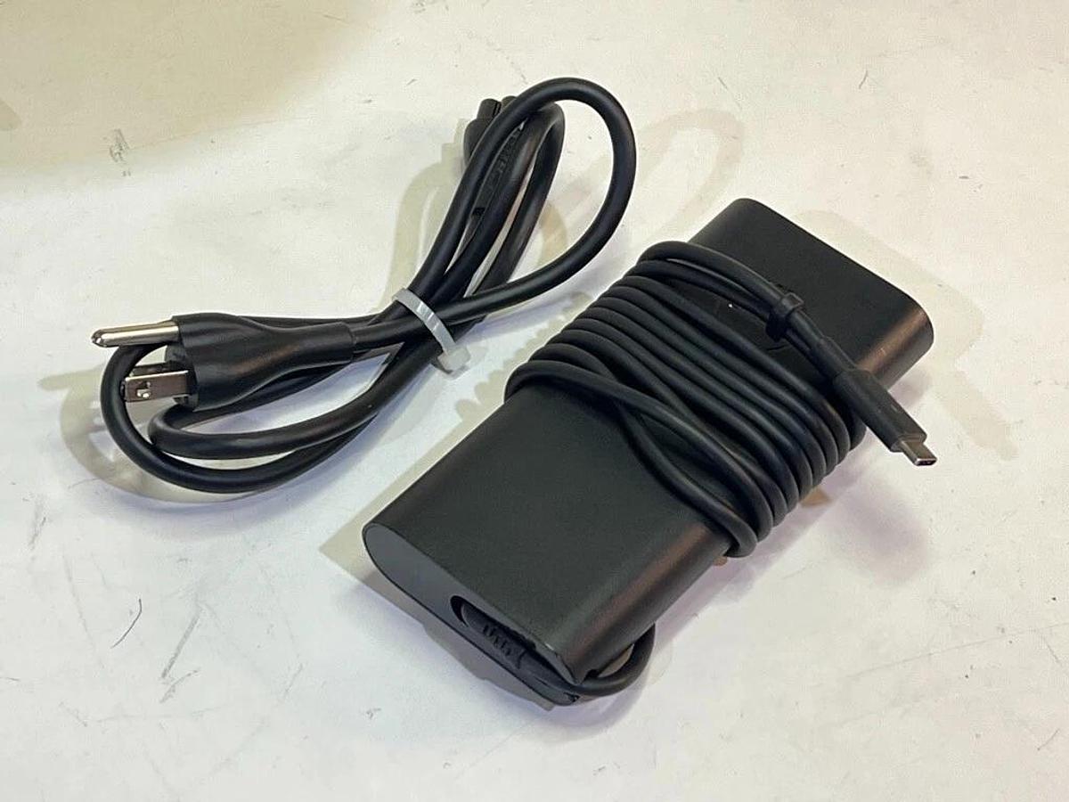 Used Lot of 5 Dell Laptop Power Adapters: 03XYY8, D7MP1P, 0RN7NW, & (2X) 09TXK7