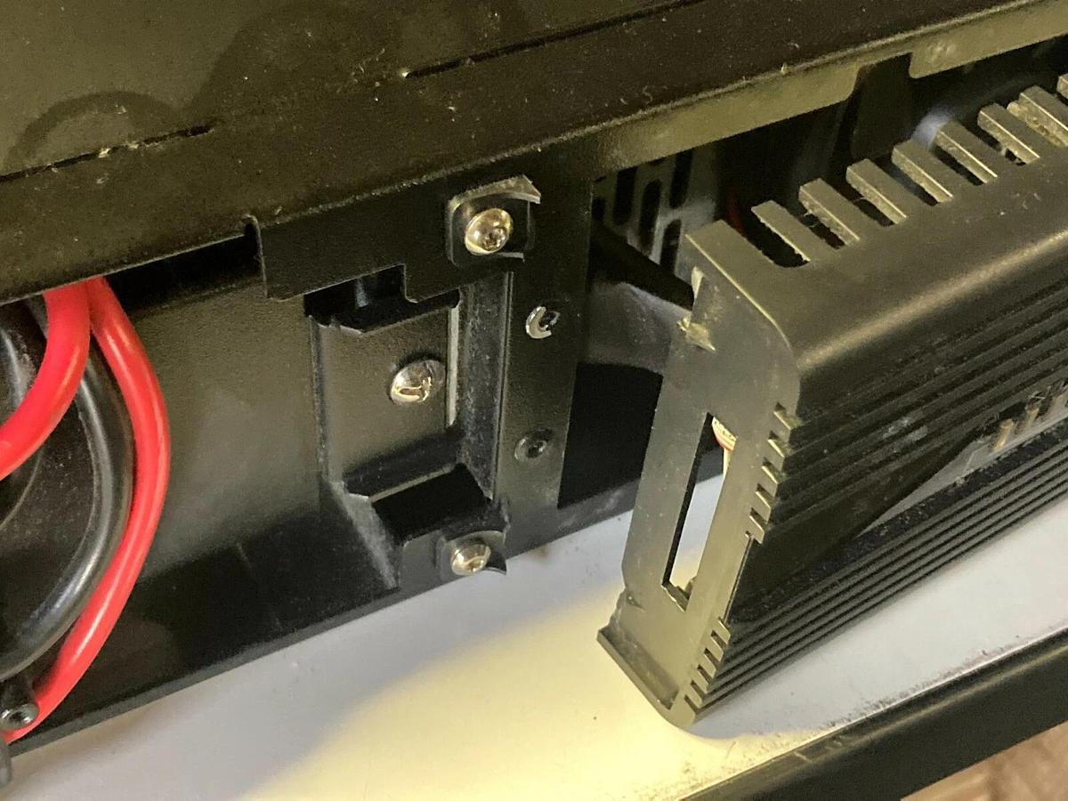 Used ONEAC Sinergy II S3000XHU 3000VA Uninterruptible Power Supply UPS P/N S3K0XHU