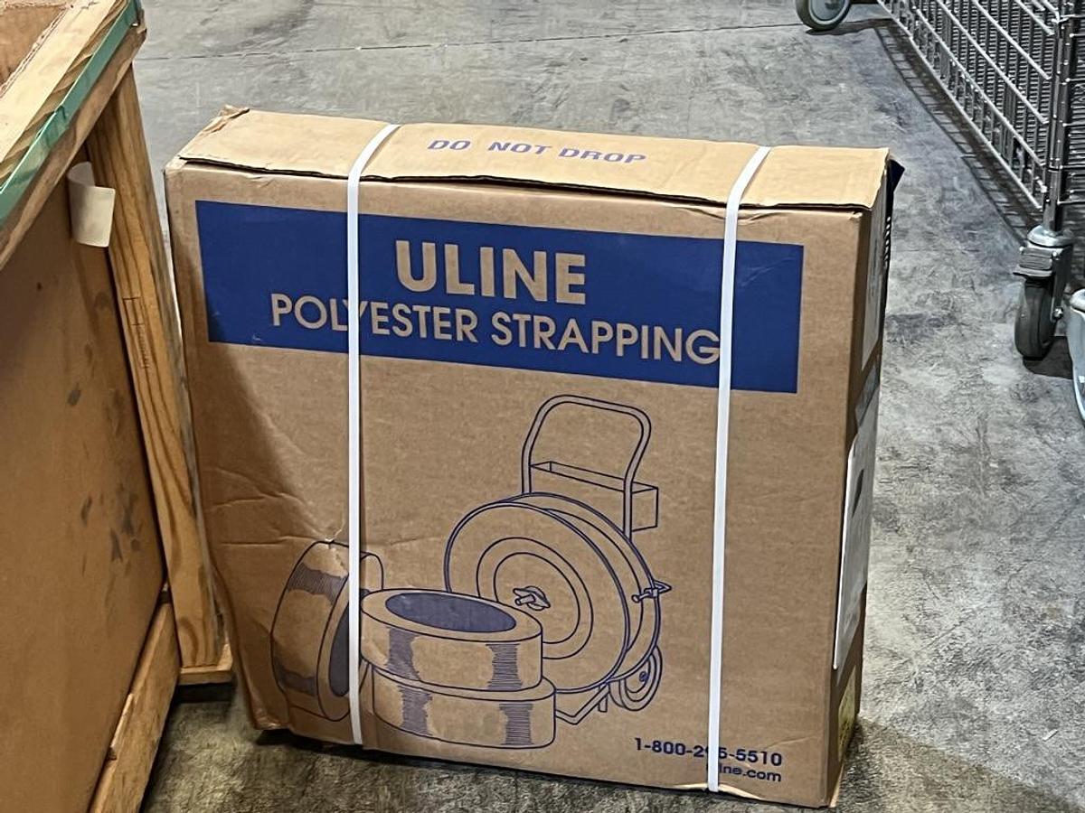 Uline S-2377 1/2-Inch Wide Poly Strapping 5,600 Foot Spool, Black