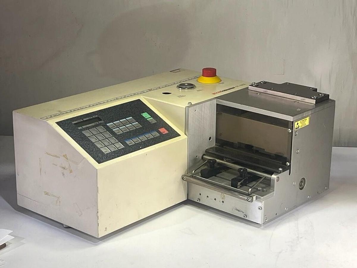 Used Schleuniger OC-3950 OmniCut Automatic Cutting Machine - SOLD AS-IS FOR PARTS