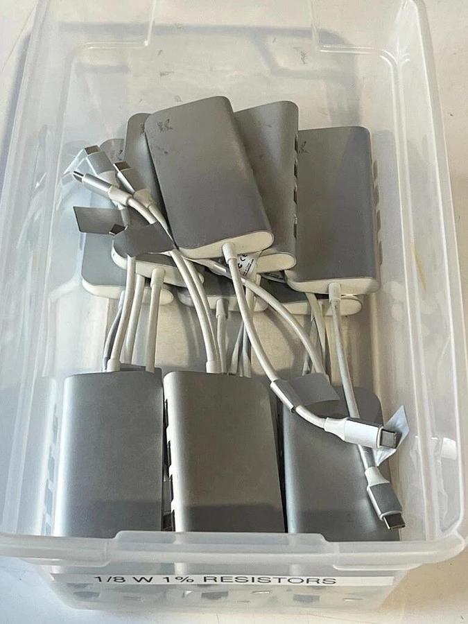 Used Lot of  14 Pieces: SMK-Link VP6920 USB-C Multi-Port Hub for Laptops