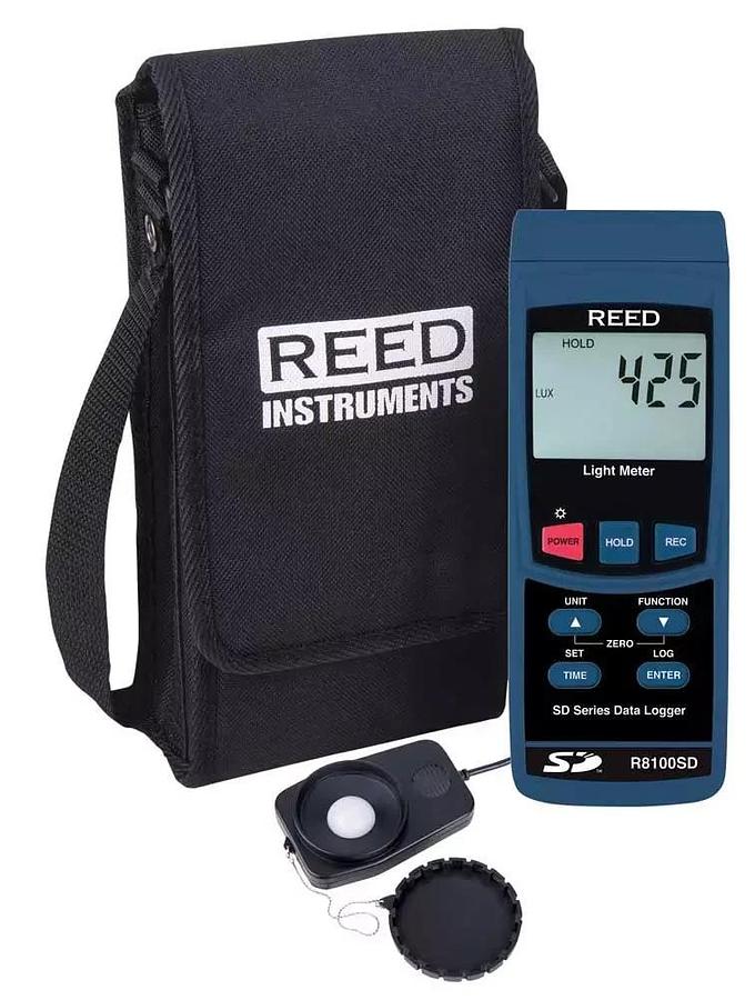 Used Reed Instruments R8100SD Data Logging Light Lux Meter with Case and AC Adapter
