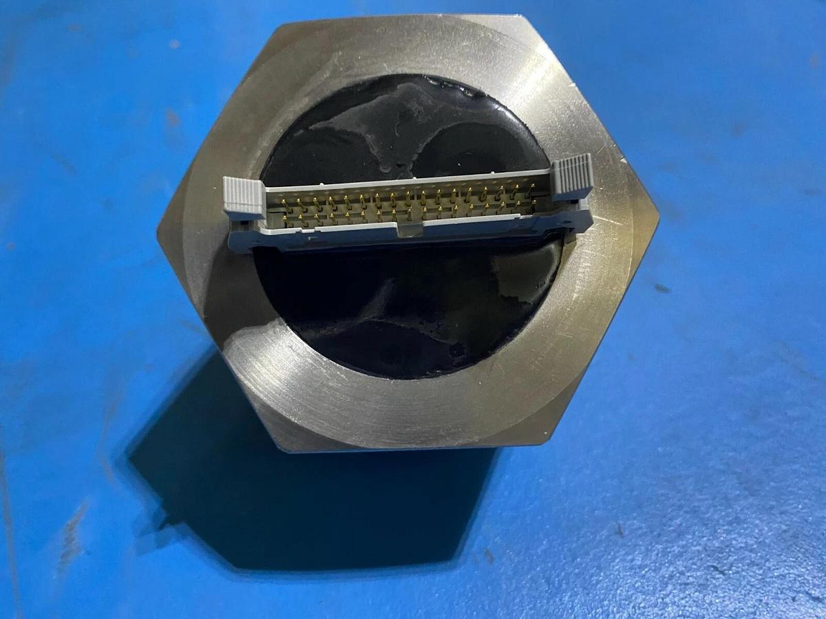 Custom KLA Kit 432-06045-000 34-Pin IDC Male Header Chassis Vacuum Feedthrough