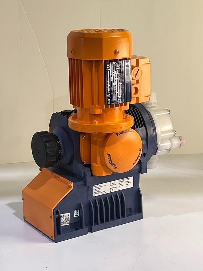 ProMinent Sigma Basic S1Ba Diaphragm Metering Dosing Pump S1BAH04120PVTS000S000