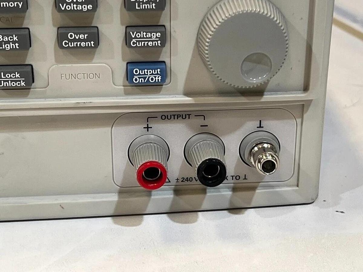 Used Agilent U8001A Single Output Adjustable DC Power Supply 0-30 V, 0-3 A