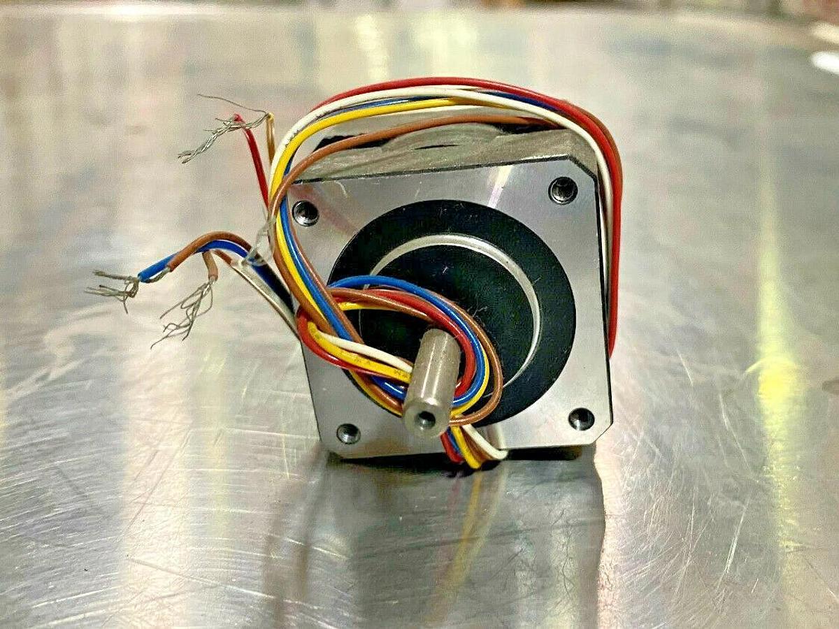 Mycom PS443-02A 9.6V 0.4A 4-Phase Stepping Motor - Stepper