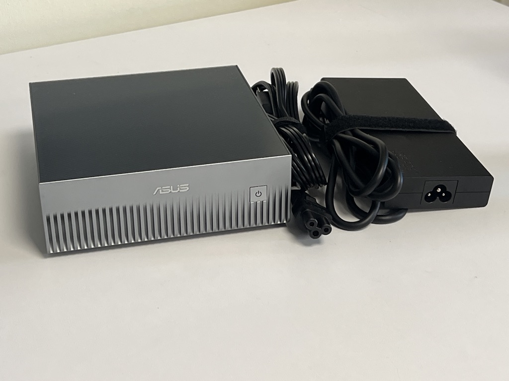 Used Asus Ascent GX10 Desktop AI Supercomputer P/N: 90MS0371-M000A0 - NVIDIA DB10 Chip