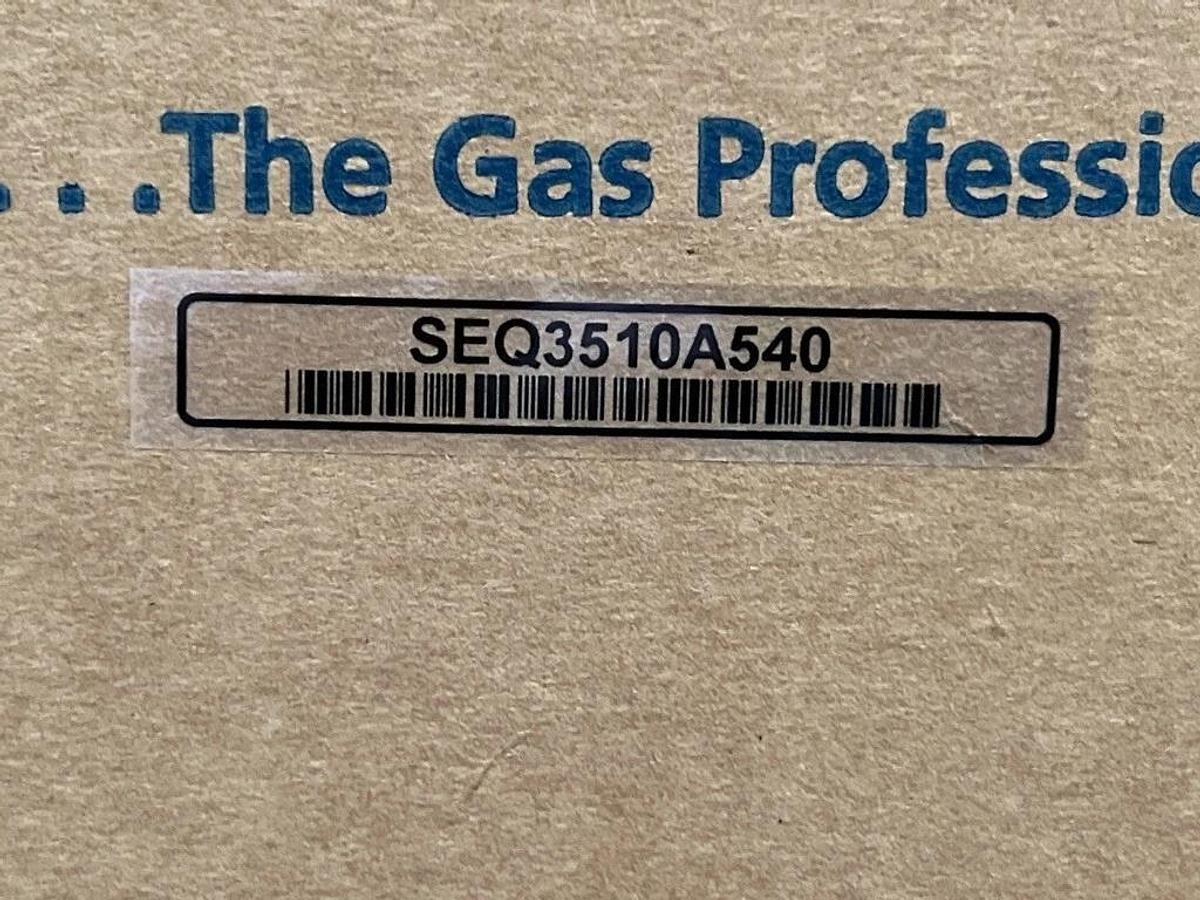 Used Matheson 3510A Series SEQ3510A540 Oxygen Single-Stage High-Purity Regulator New