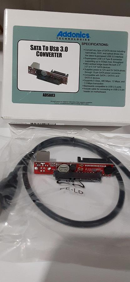 Used Addonics ADSAU3 - Storage controller - 2.5", 3.5", 5.25" - SATA 3Gb/s - USB 3.0 ES7678