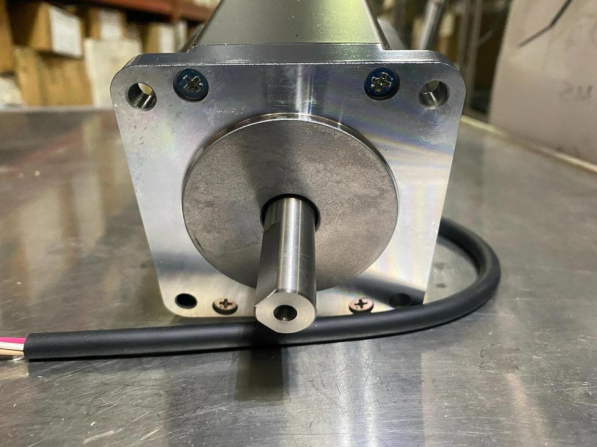 Mycom PCE5992-AC 1.29V 2.8A PUL Star HV Five 5-Phase 5-Lead Stepping Motor