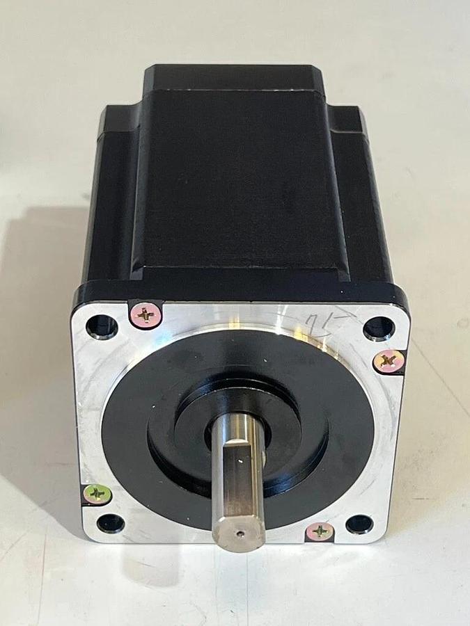 Mycom PF4913-03B Dual Shaft 4-Phase Stepping Motor - 3.8V, 4.0A, 1.8Deg / Step