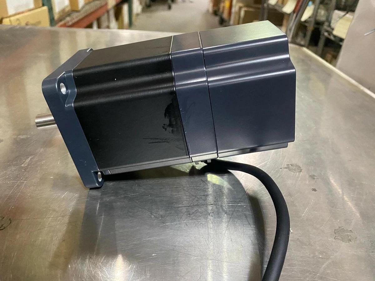 Mycom PCE5992-ACM 1.29V 2.8A PUL Star HV Five 5-Phase 5-Lead Stepping Motor