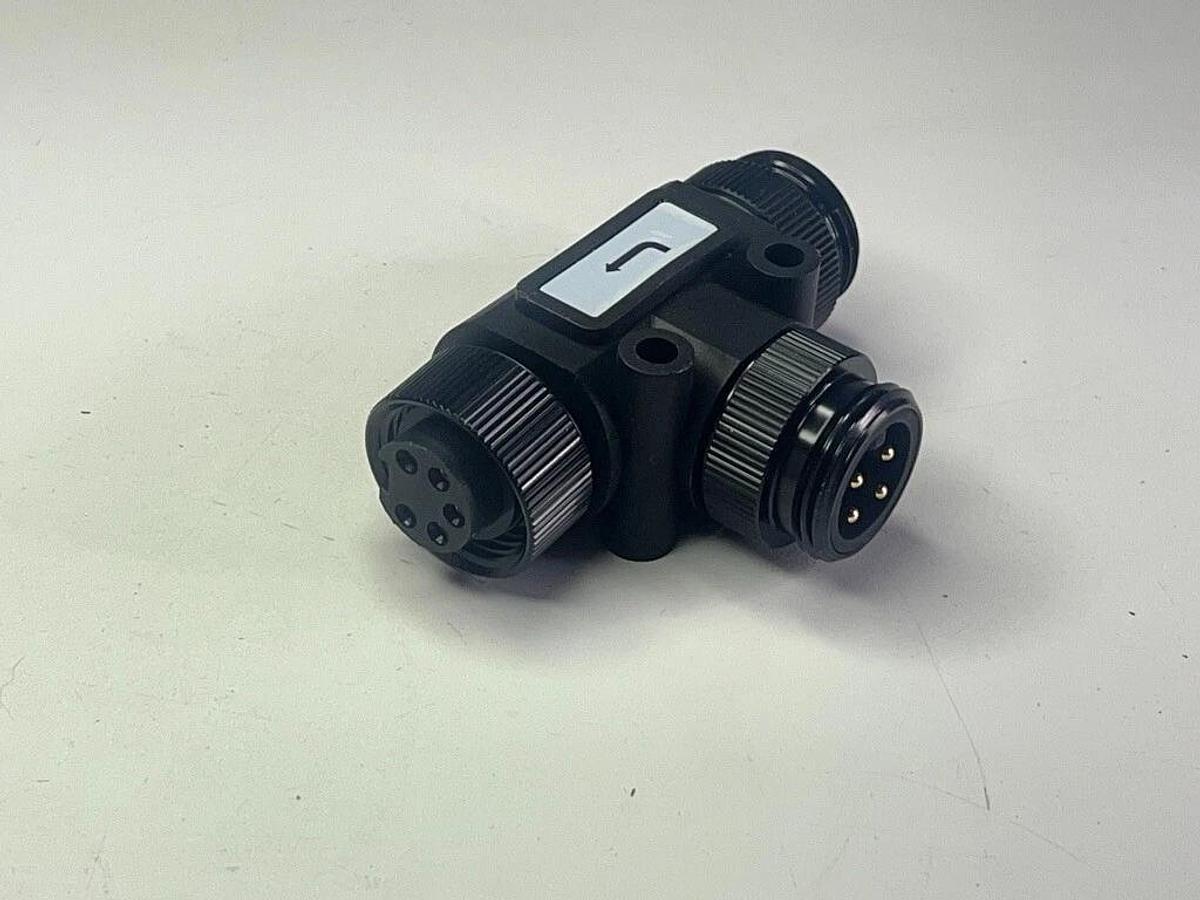 90 Pieces: Mini-Change 7/8" 5-Pin M-F Tee T-Splitter w/ 4-Pin Male - 370-000025