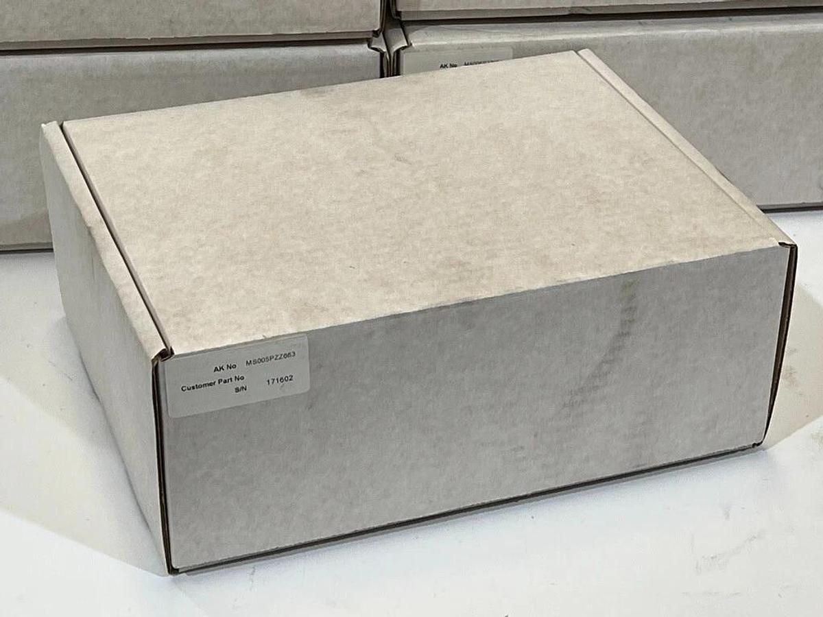 Applied Kilovolts MS005PZZ663 Power Supply, 24 VDC In, 5 kV & 2 kV Out - New