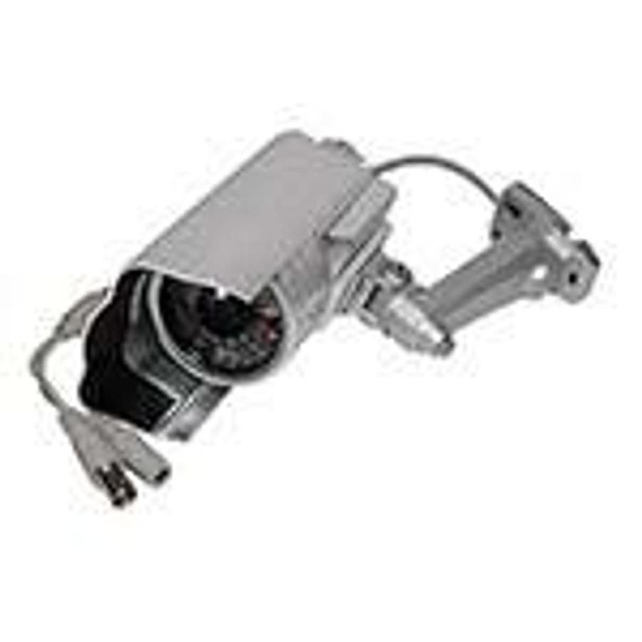 Used Color Super Hi-resolution camera / IR Waterproof, NTSC System; I/P: 12VDC, Lens 6mm, 12 x 10mm IR LEDs, Effective pixels: 510(H) x 492(V), Color: Silver ES7371