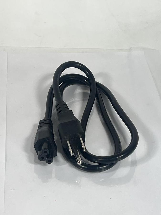 Used Lot of 30 Computer Power Cords NEMA 5-15P to IEC60320 C5 (Mickey Mouse)