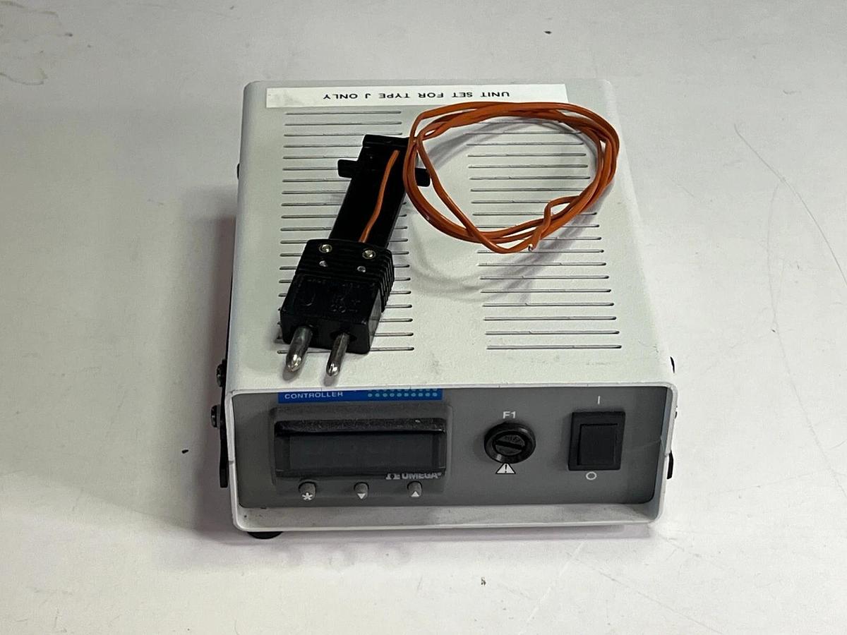 Used Omega Model CSC32 Benchtop Controller with Type J Thermocouple Assembly