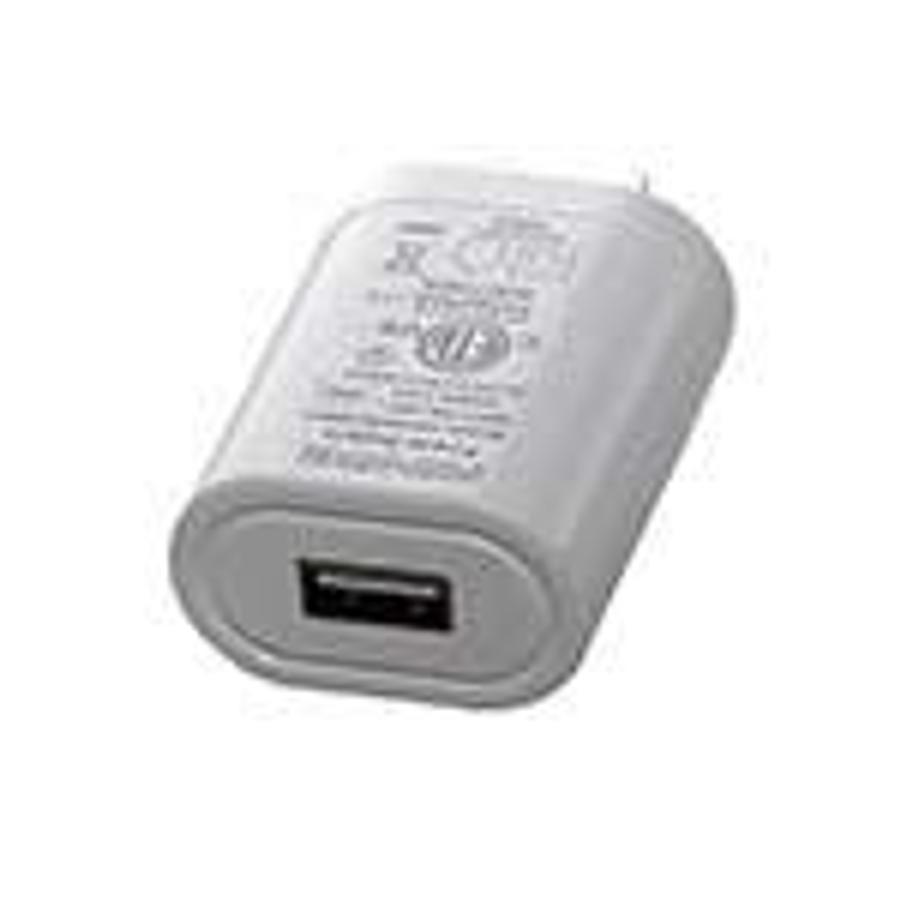 Used USB wall charger I/P: 100-240VAC 50/60Hz 0.25A O/P: 5VDC 500mA (Intertek P/N:4007565, Flypower P/N:PS051050K-0500UU) ES7548