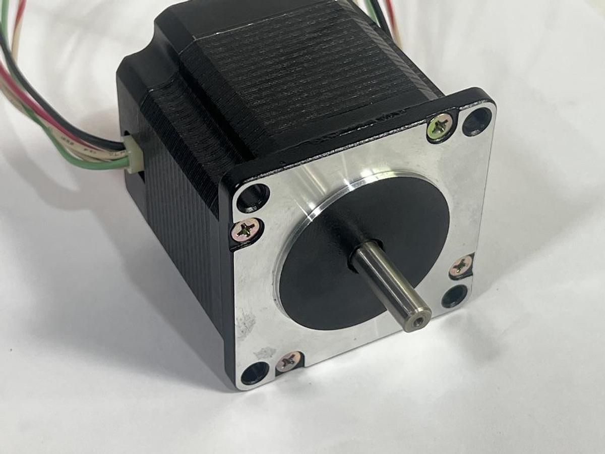 Mycom Model PF466-04A 4-Phase Stepping Motor 1.7 V 4.7 A, 1.8 Deg/Step - Stepper