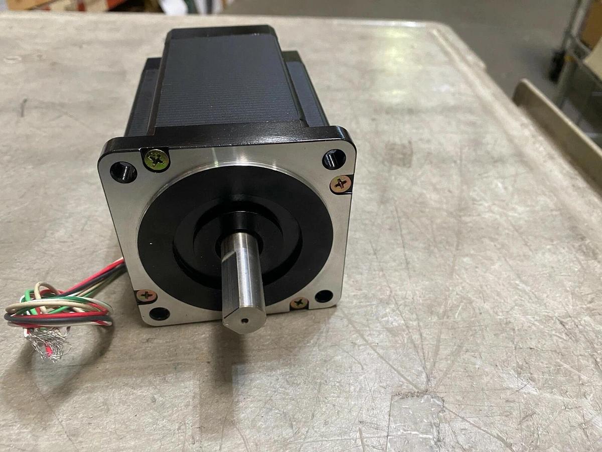 Mycom Nyden PF4913-03A 3.8V 4.0A 1.8Deg/Step 4-Phase Stepping Motor - Stepper