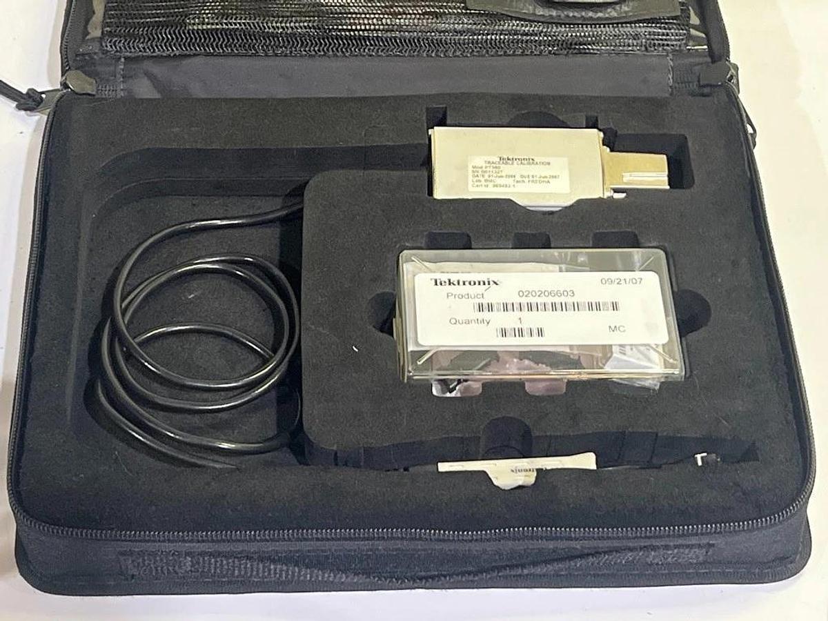 Used Tektronix TekConnect Model P7380 8.0 GHz Differential Probe with Case and Manual