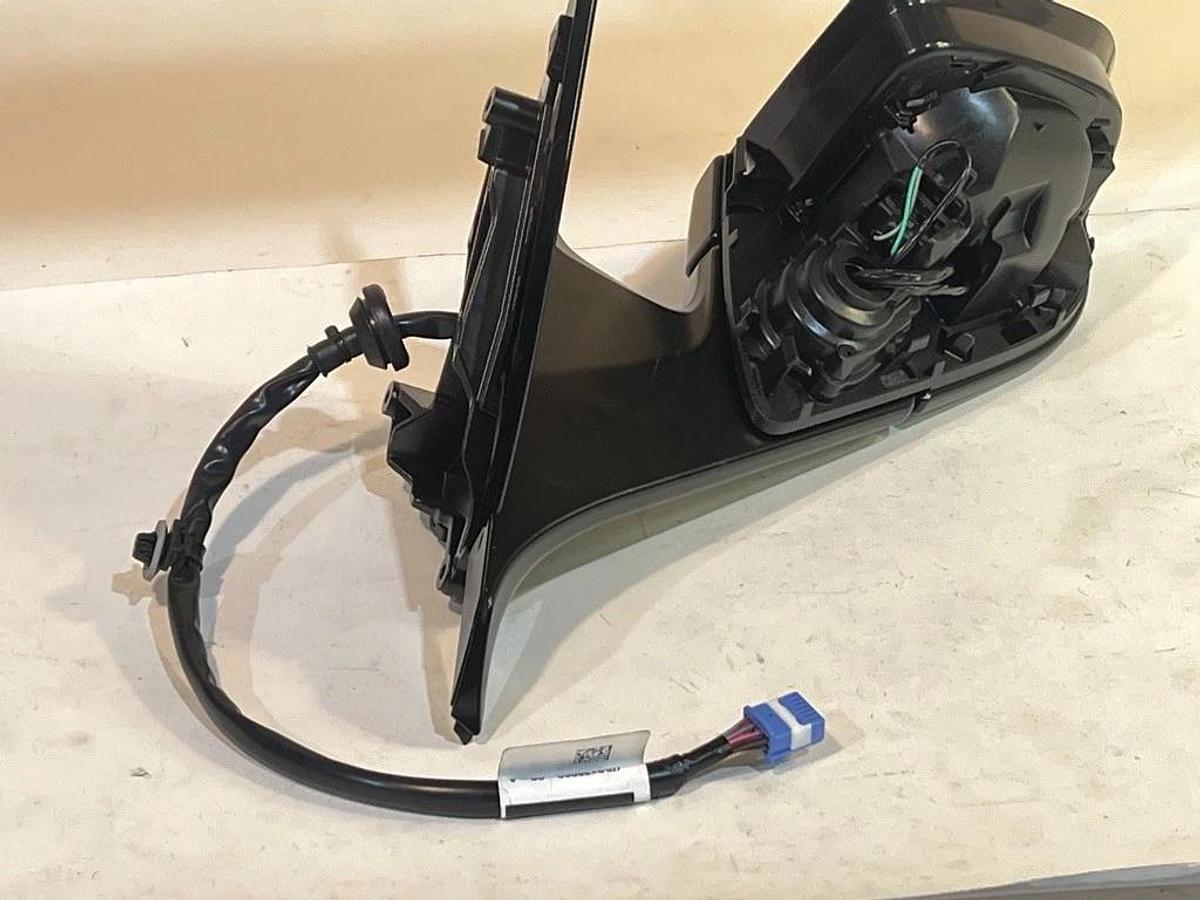 Used Tesla 2130969-00-A Model Y 2025 Exterior Left Hand Side Mirror - Rear View