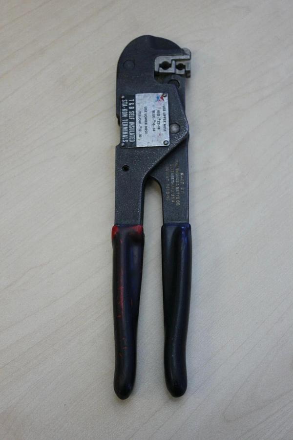 Used Thomas & Betts WT-145 Shure Stake Sta-Kon Hand Crimper for Insulated Terminals