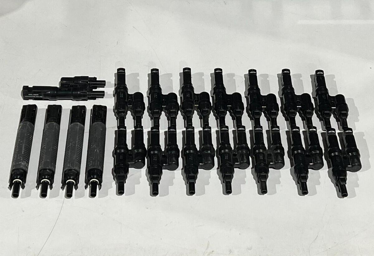 LOT OF Photovoltaic H4C Y Combiner Connectors: 8 Female, 7 Male & 4 Fuse Holders