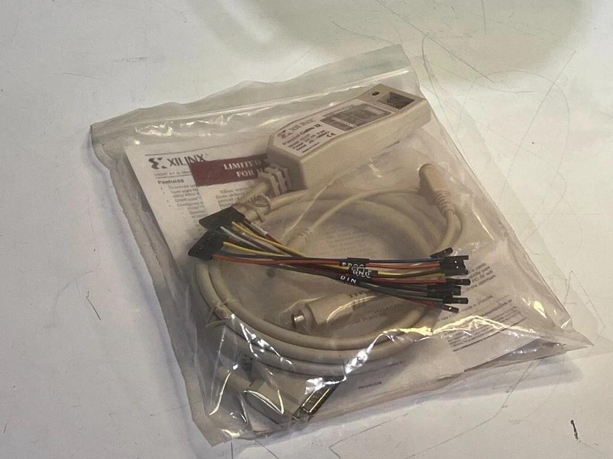 Xilinx Parallel Cable IV Model DLC7 with JTAG & FPGA Flying Wire Sets