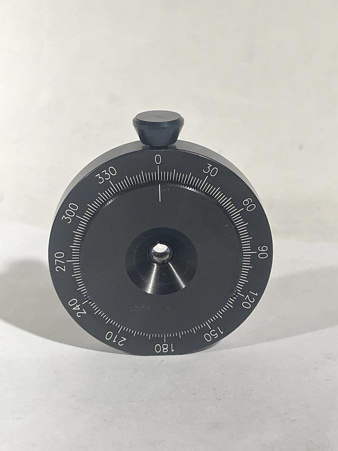 Used Newport Lot Optic Cell Rotation Mount, 2° Graduations, For LH1 Optic Cells