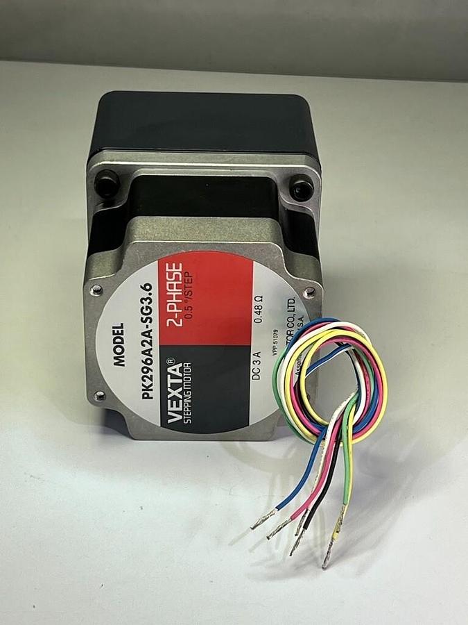 Oriental Motor Vexta Stepping Motor Model PK296A2A-SG3.6 2-Phase Stepper