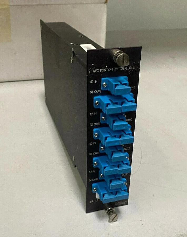 Used DiCon PS-12-4-9-13/16-SC/UPS Fiberoptic Switch