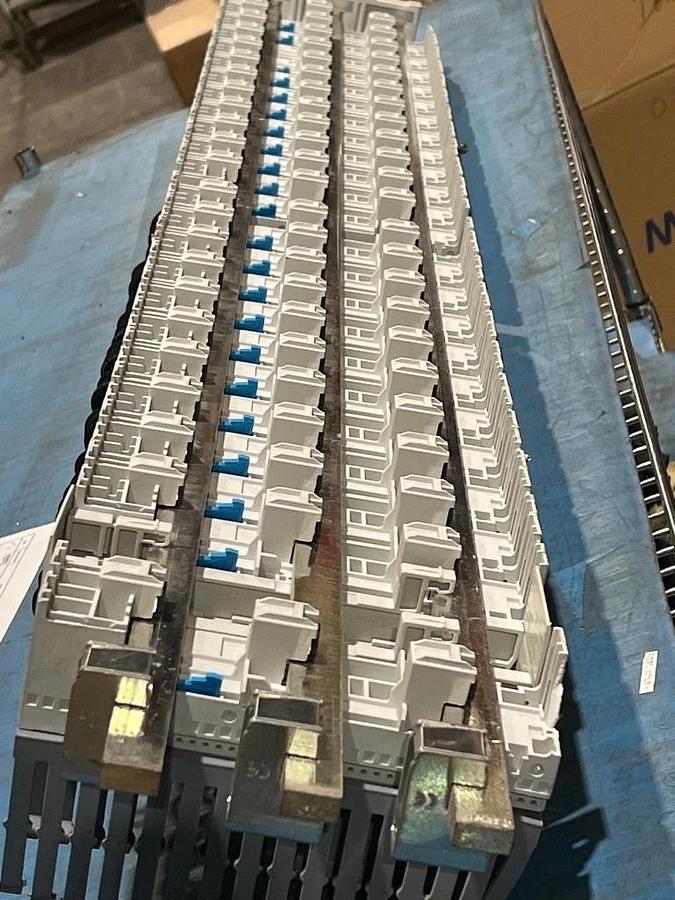 Used Lot of 28: 30 Amp Circuit Breakers on .79" Bus Bar + Wöhner EQUES Easy Connector