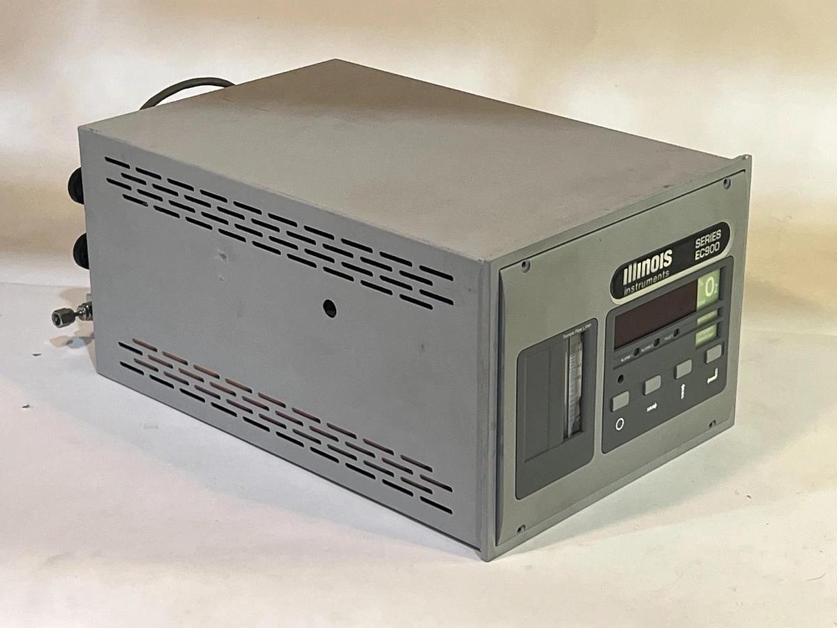 Used Illinois Instruments Series EC900 Model EC911 O2 Oxygen Analyzer