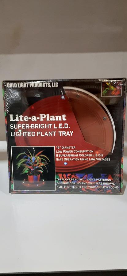 Used 16” Diameter 8 super bright colored led ES7386