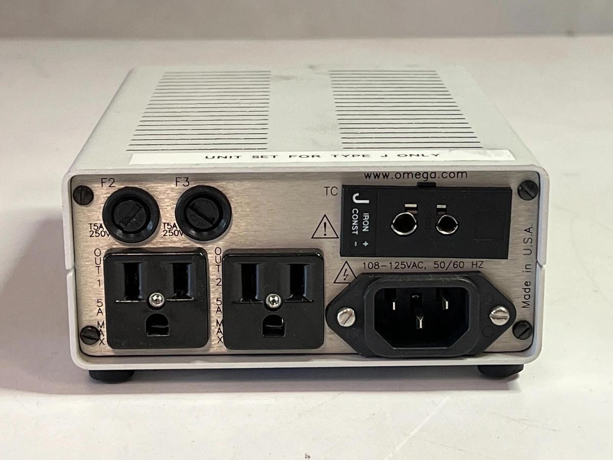 Used Omega Model CSC32 Benchtop Controller with Type J Thermocouple Assembly