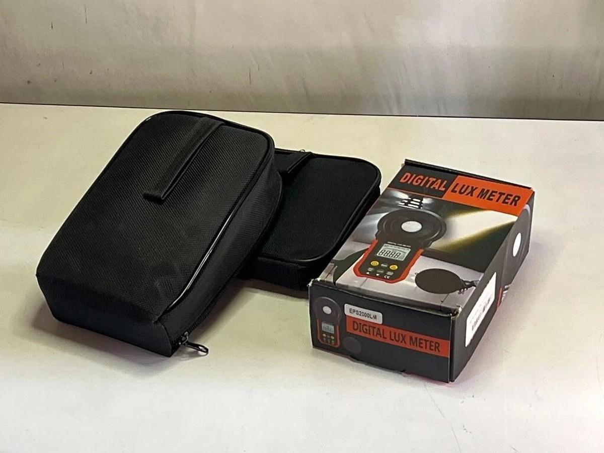 Used Lot of 4 Digital Lux Meters: 20250-00, EPS2000LM, LX1010BS, LX1330B