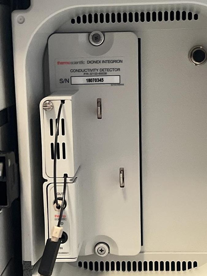 Used Thermo Scientific Dionex Ingegrion RFIC 22153-60315 HPIC + Conductivity Detector