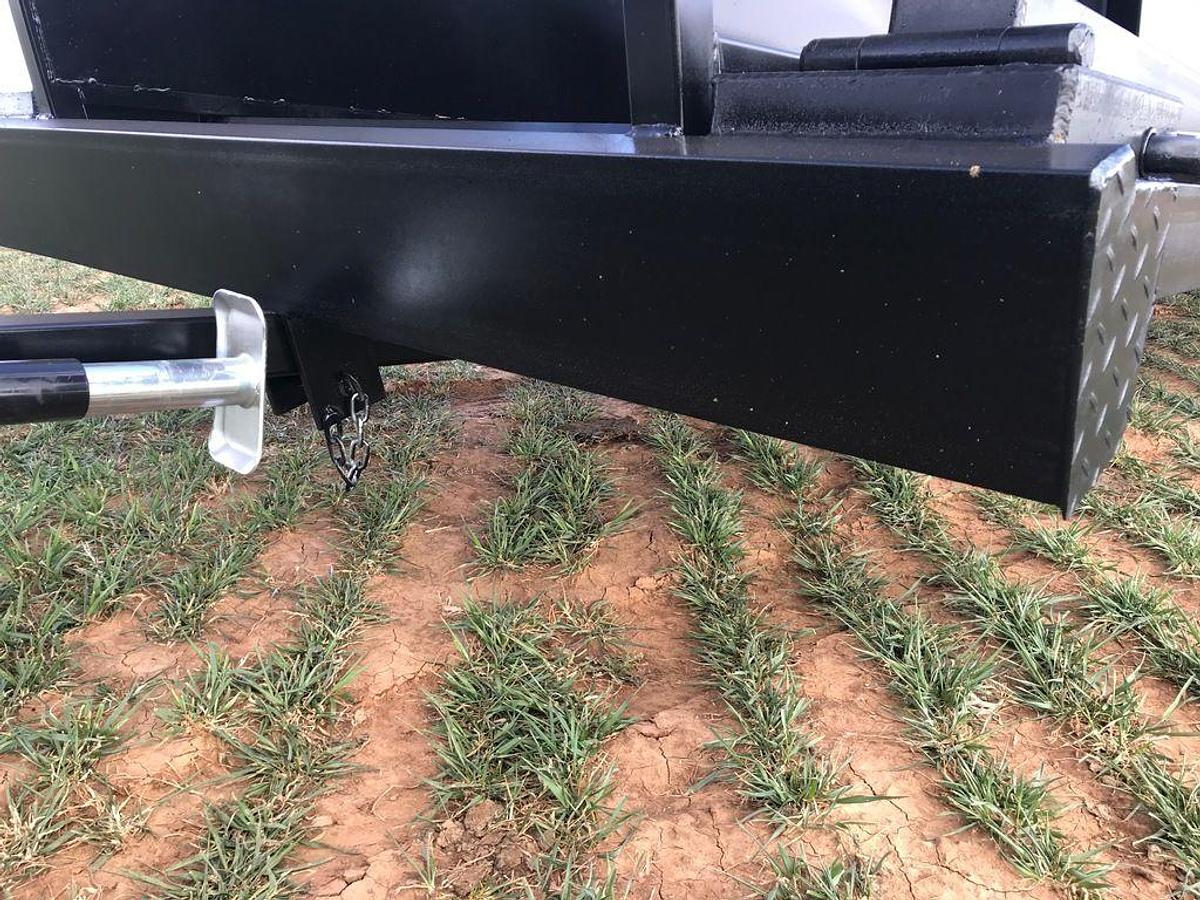 Barclay Portable Loading Cattle Chute