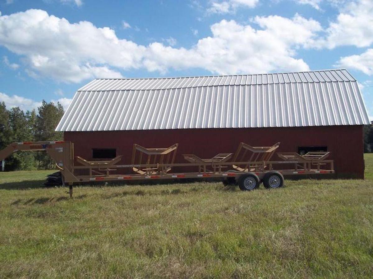 Neckover Hay Wagon 20'