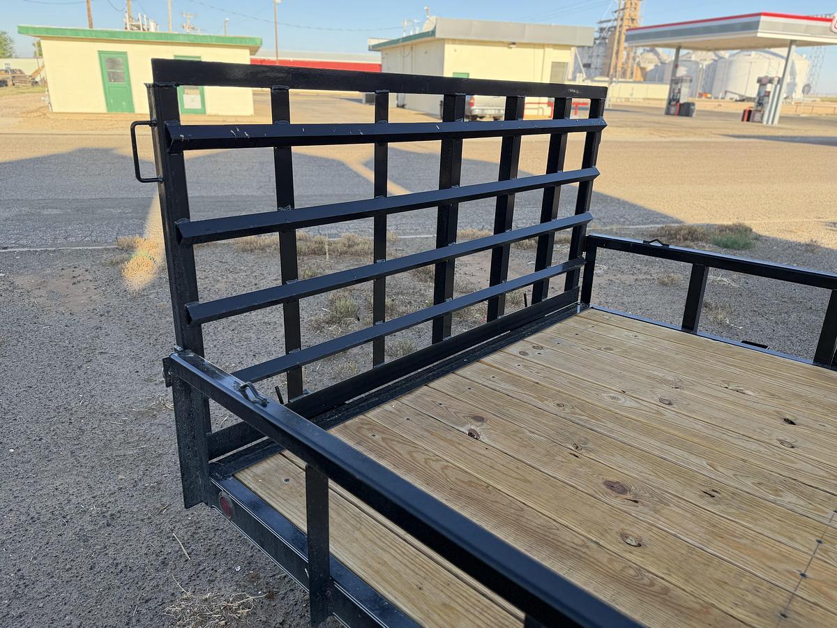 2026 MC Utility Trailer 12x77