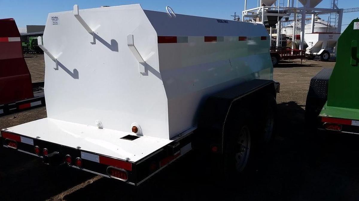 East Texas Trailers 990 gal