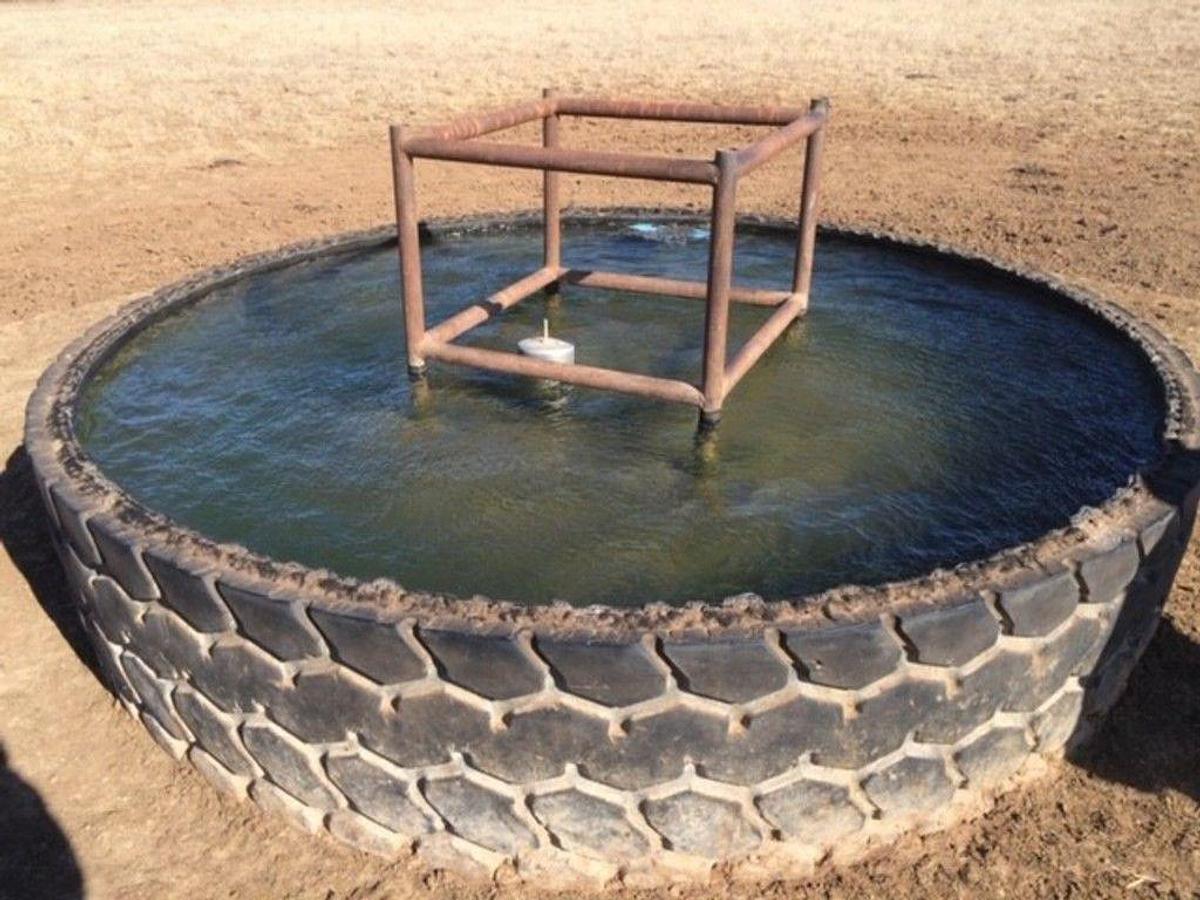 Used 5M Feeds Tire Troughs