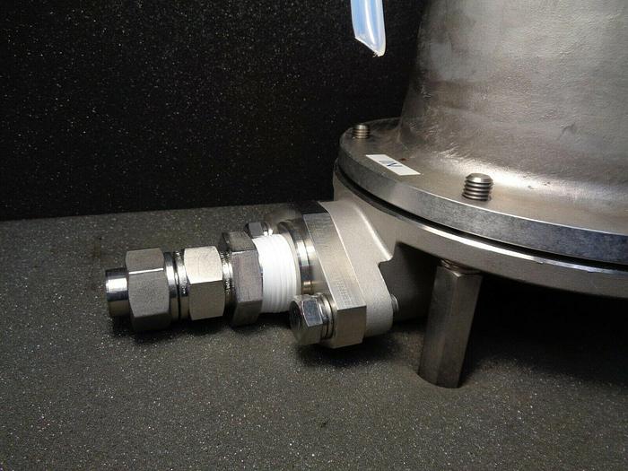 Used Yamada AD-25ST Pulsation Dampener Diaphragm Pump