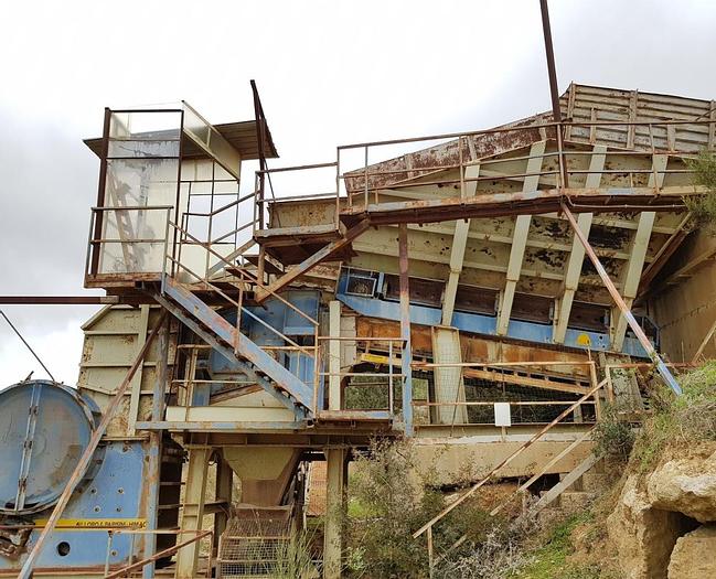 Usato Impianto Frantumazione LORO & PARISINI P95