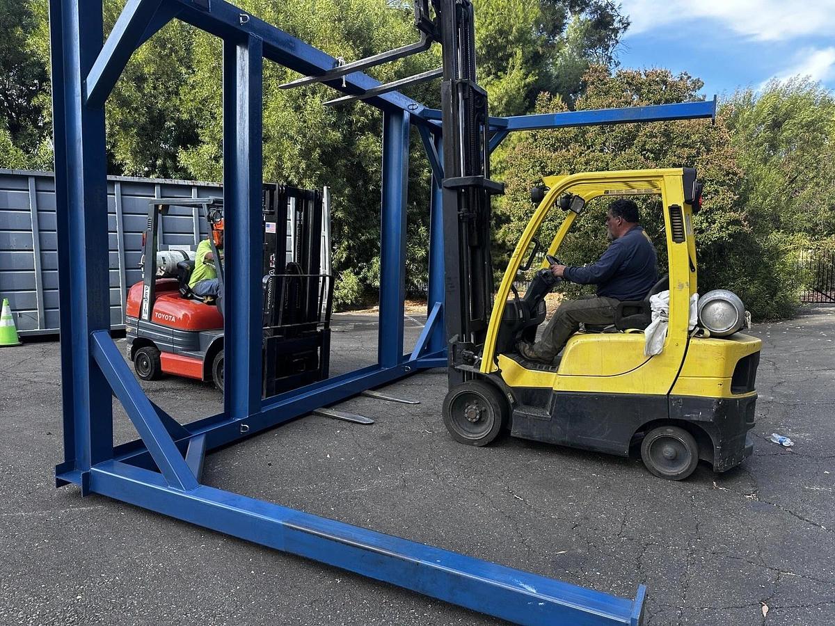 Used 12 ton Bridge Crane on rails - Carson City, NV