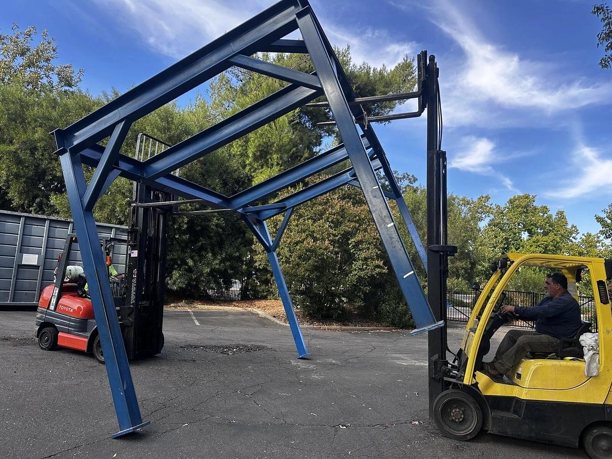 Used 12 ton Bridge Crane on rails - Carson City, NV